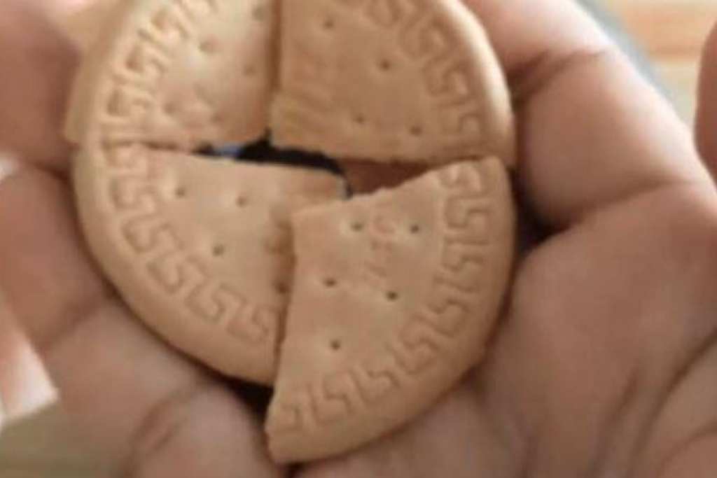 Kek Batik Indulgence 2 1