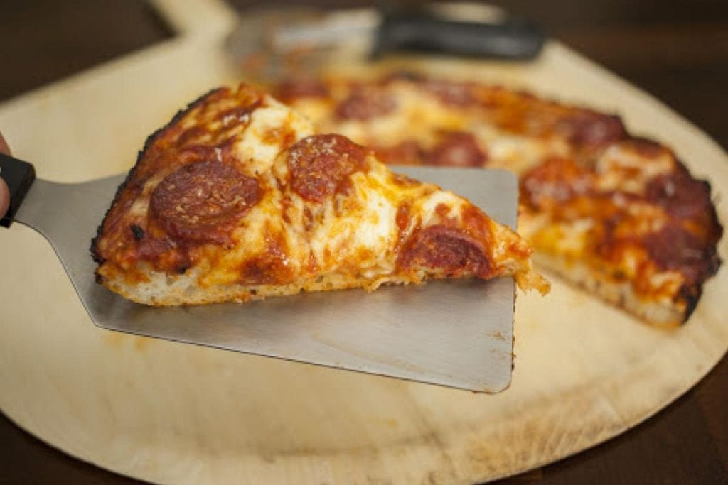 Do You Really Know Your Pizza? | Types of Pizza Crust 9 PAN PIZZA