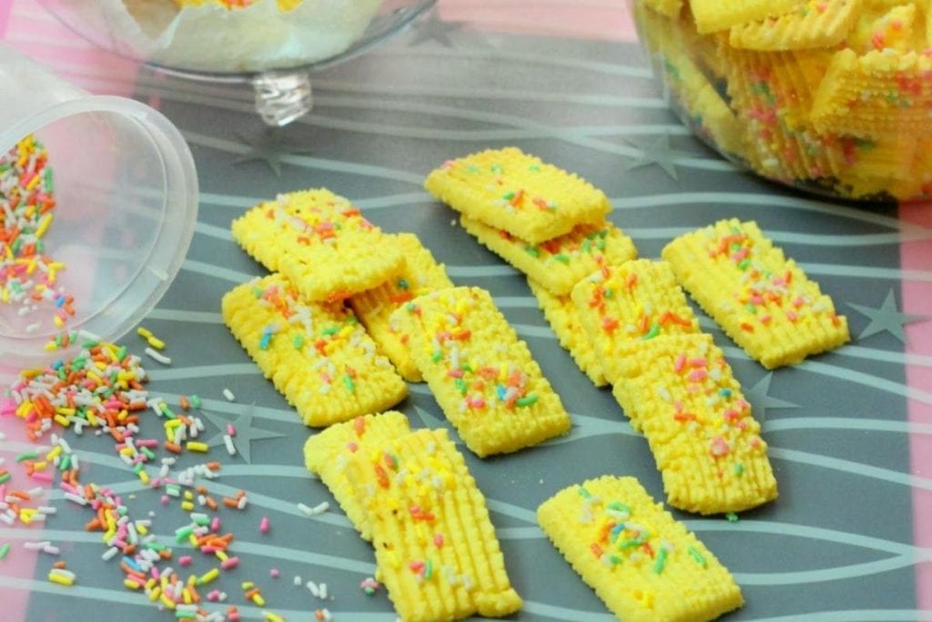 Buttery and Pretty | Types of Semperit and Recipes 8 Rectangular Semperit