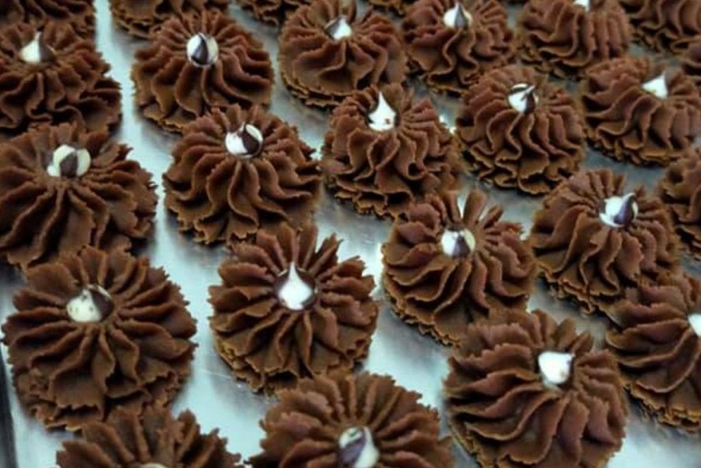 Buttery and Pretty | Types of Semperit and Recipes 4 Semperit Coklat Chocolate