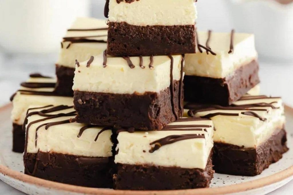 10 Easy Dessert Recipes For Father's Day (We Loved No.7) 1 Cheesecake Brownies 1 1