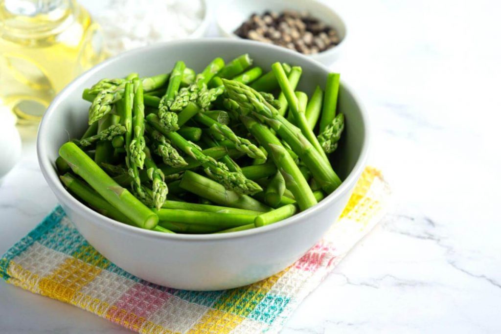 5 Foods To Boost Serotonin And Make You Happier (You’ll Be Happy No.3 Is On The List) 9 Asparagus 1