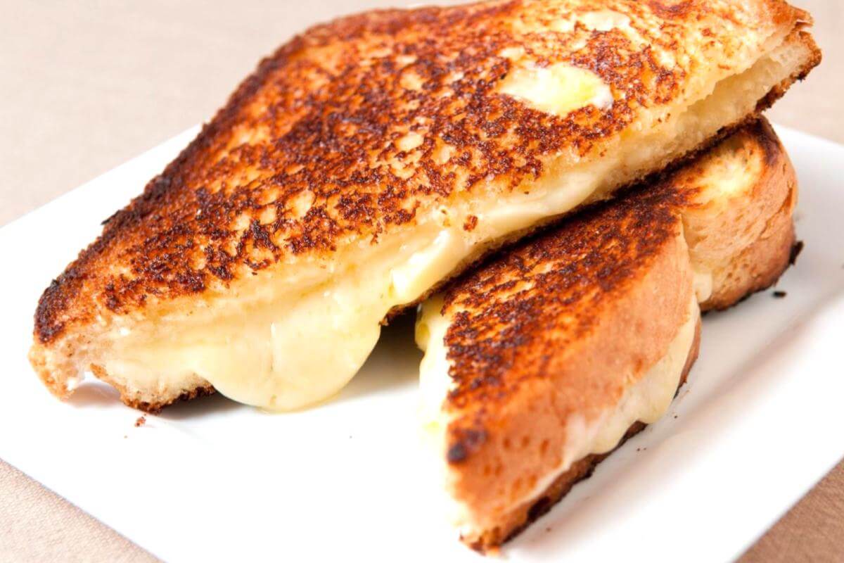 Classic Grilled Cheese Sandwich 1