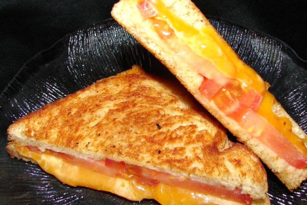 9 Surprising Ways To Add Mayo When Baking And Cooking! 4 IN GRILLED CHEESE SANDWICHES 1