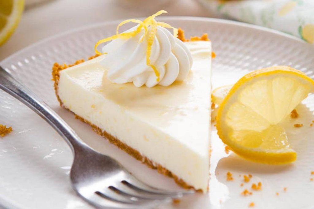 8 Easy No-Bake Desserts You Can Try At Home (No.5 is so addictive!) 11 LEMON TART