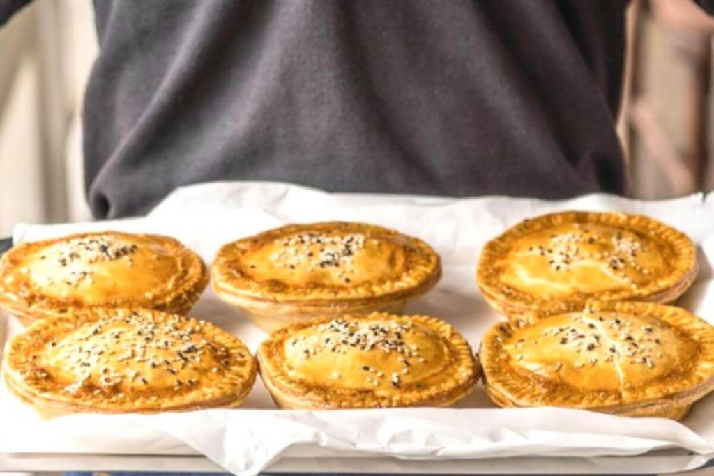 Best Artisanal Bakeries In Klang Valley For Takeaway/Delivery (You must see the pastry combo from the last one!) 8 Huckleberry Food Fare