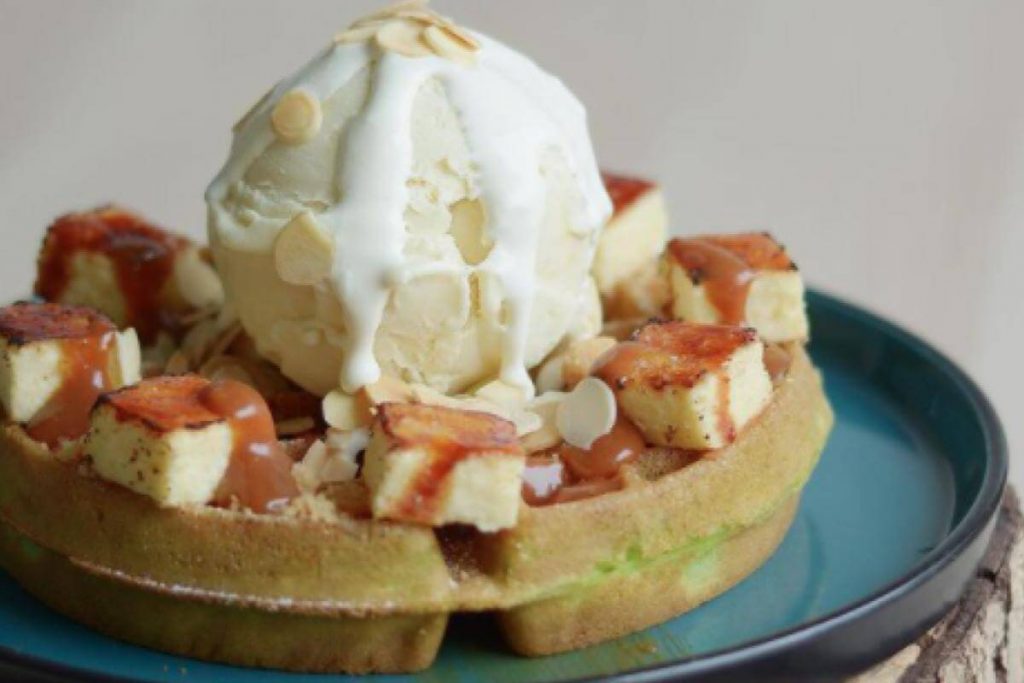 7 Wafel Terbaik di Lembah Klang 2025 5 Fluffed Cafe Dessert Bar