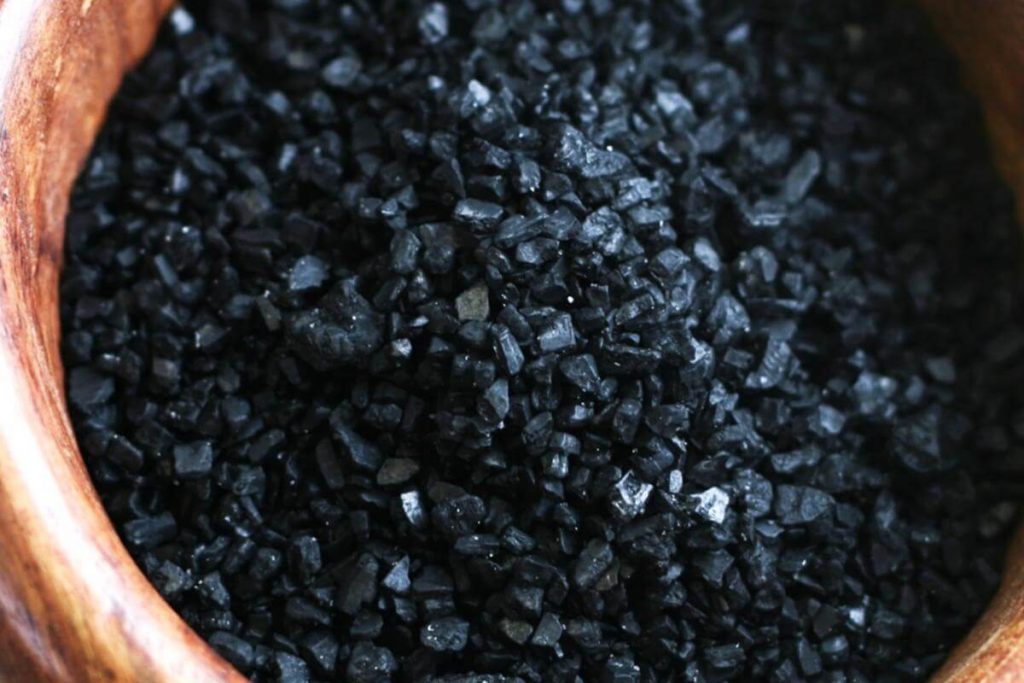 10 Jenis Garam Terbaik di Malaysia 2025 5 Black Hawaiian Sea Salt