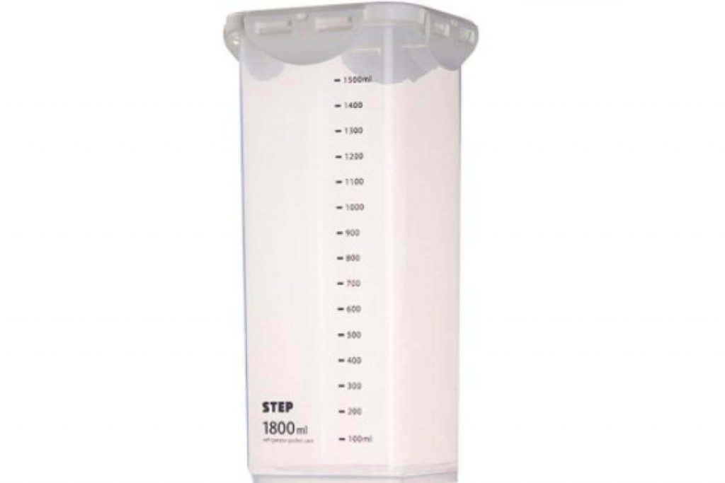 Top 10 Best Spaghetti Container In Malaysia 2025 8 EzyHut Plastic Transparent Airtight Food Container