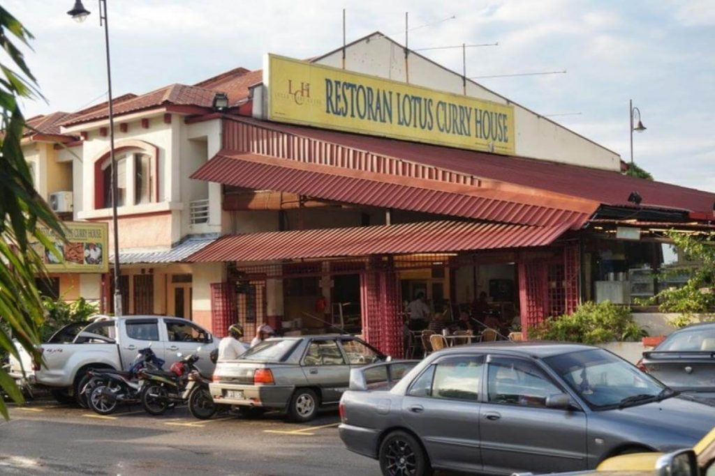 7 Maggi Goreng Yang Wajib Dicuba di Petaling Jaya 2025 10 Lotus Curry House
