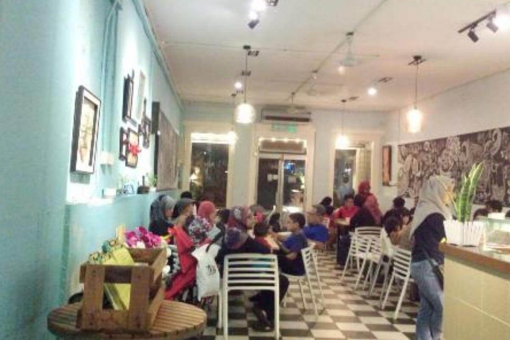 10 Restoran Mesti Dicuba di Lembah Klang 2025 6 Le Que Restaurant