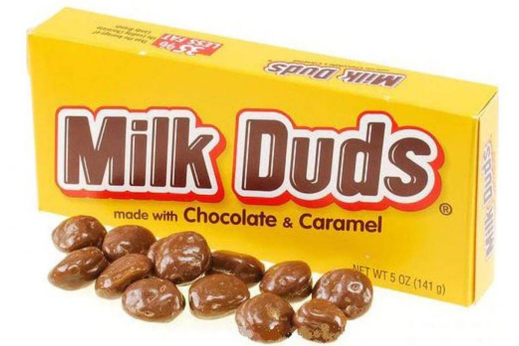 10 Snek Yang Perlu Anda Beli Semasa Menonton Filem 2025 2 Milk Duds