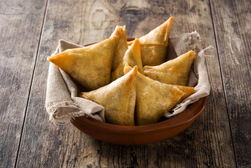 Top 10 Best Indian Snacks in Malaysia 2025 3 Samosa