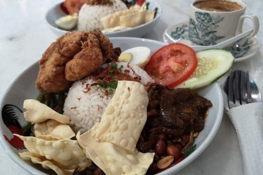 8 Nasi Lemak Terbaik di Ipoh 2025 12 Addon White Coffee Ipoh
