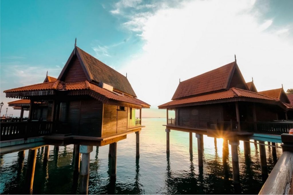 10 Tempat Honeymoon Terbaik di Malaysia 2025 30 Berjaya Langkawi Resort