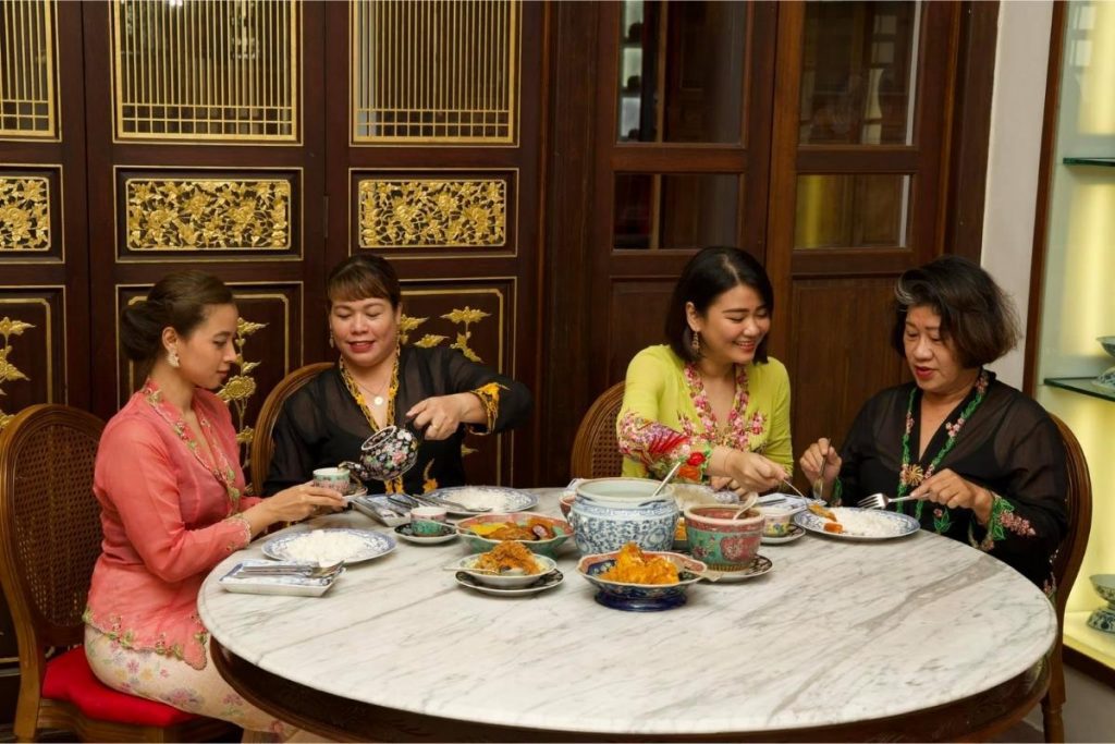 10 Makanan Nyonya Terbaik di Penang 2025 18 Kebaya Dining Room