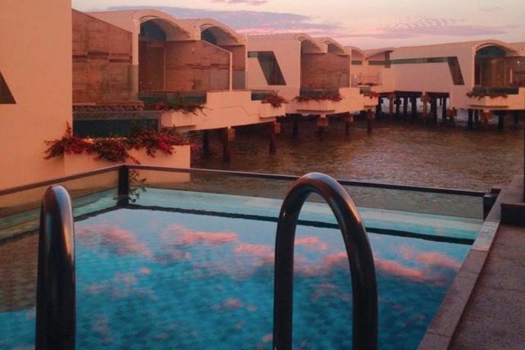 10 Tempat Honeymoon Terbaik di Malaysia 2025 23 Lexis Hibiscus Port Dickson