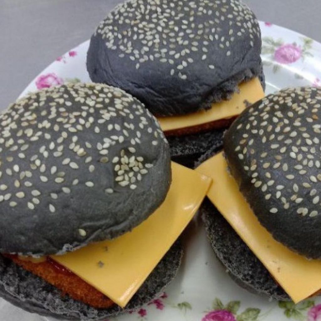 10 Roti Burger Terbaik di Malaysia 2025 10 Sourdough Charcoal Burger Bun
