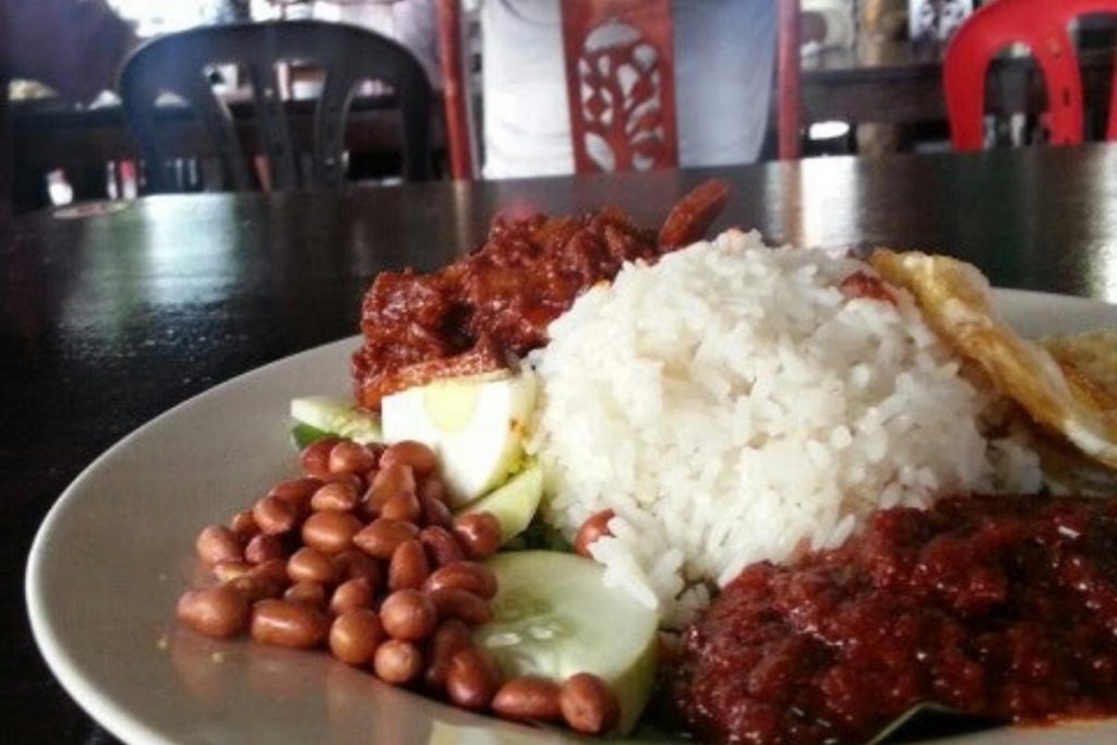 8 Nasi Lemak Terbaik di Ipoh 2025 25 Warung Nasi lemak