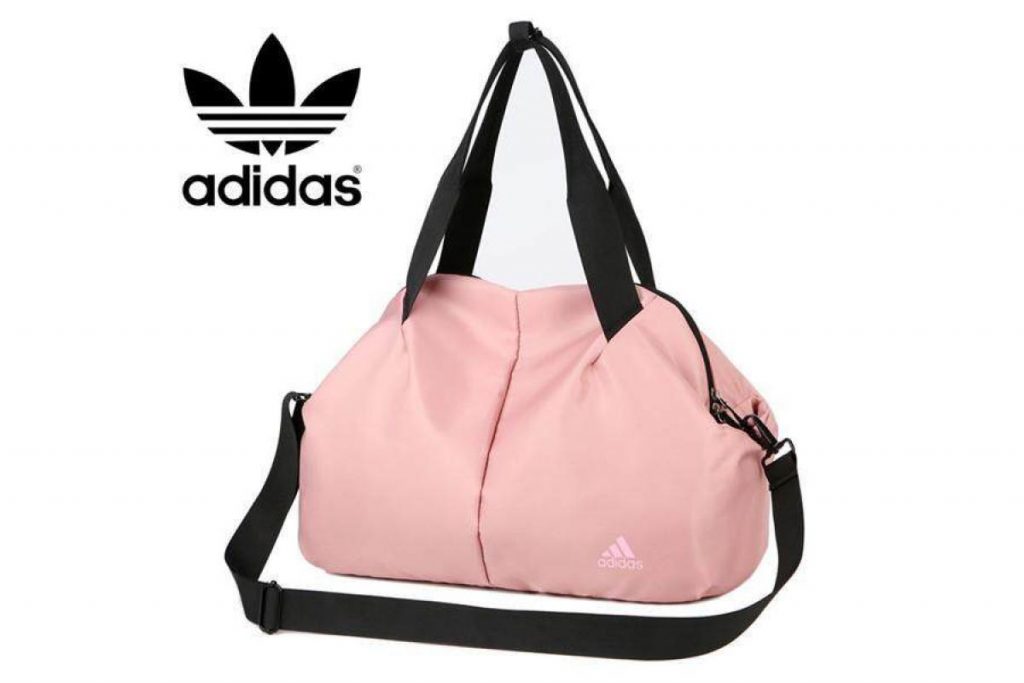9 Beg Travel Terbaik di Malaysia 2025 4 Adidas Weekender Duffle Bag