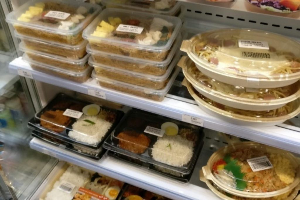 14 Makanan Terbaik Family Mart di Malaysia 2025 14 Bento Box