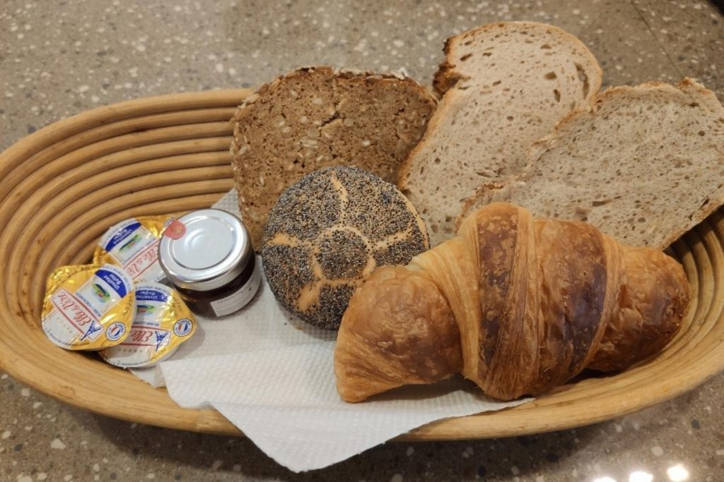 9 Croissants Terbaik di Malaysia 2025 16 Der Backmeister @TTDI Your German Bakery