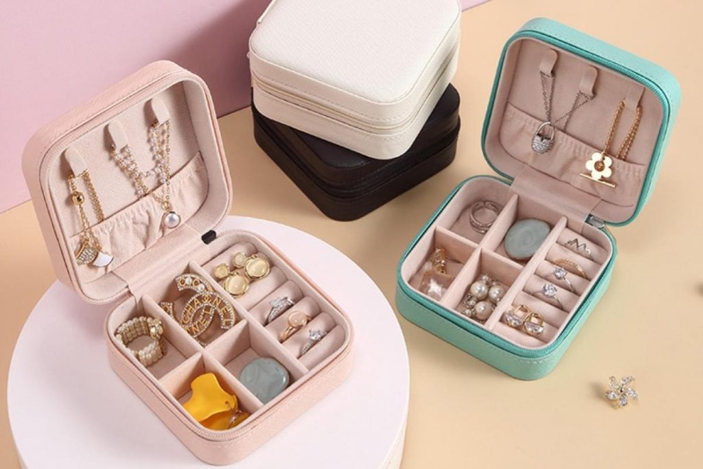 Top 10 Best Jewellery Boxes in Malaysia 2025 2 Jewellery Organiser Portable Display Box