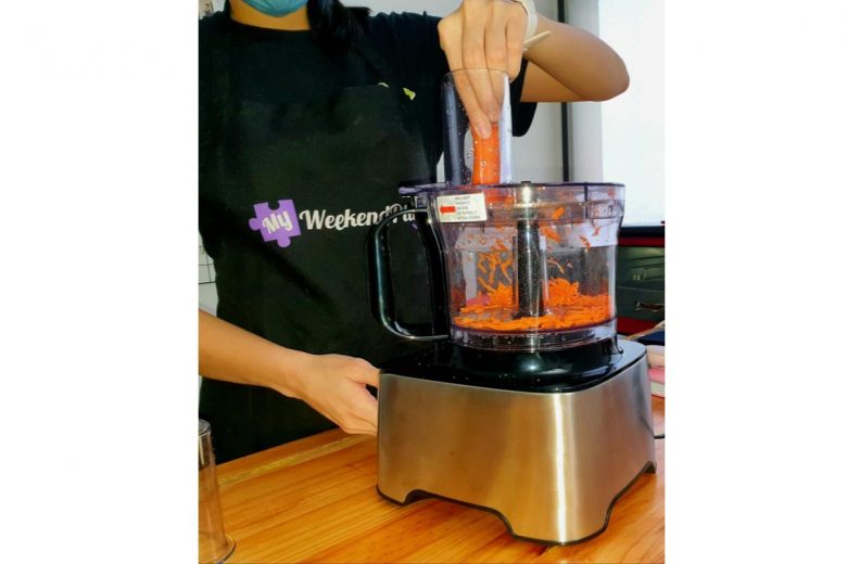 Kenwood Multipro Compact FDM302SS Food Processor Review