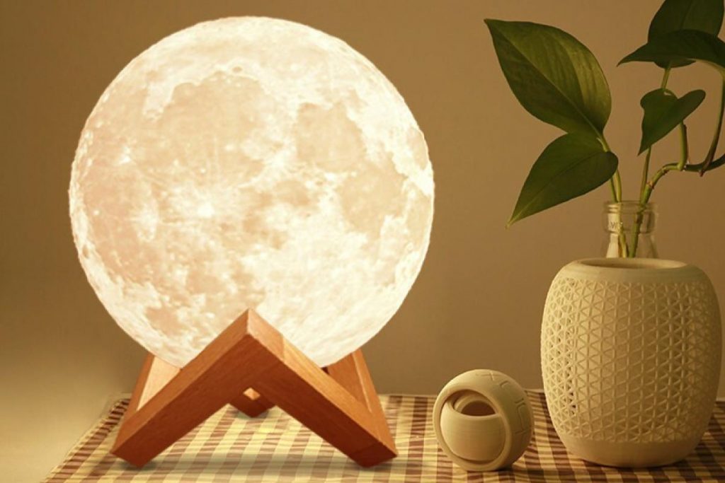 Top 10 Best Gifts Ideas in Malaysia 2025 7 LED Moonlight Lamp