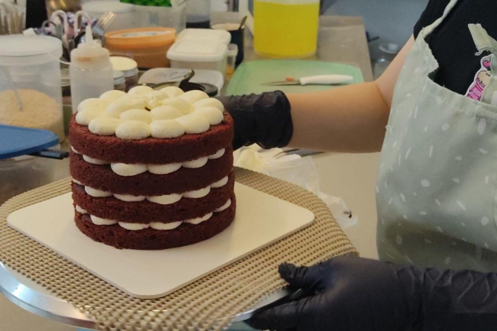 Kek Pandan Chiffon – Kek Chiffon Premium yang Pastinya Menambat Citarasa Anda! 3 Pandanese Chiffon Cake – Premium Chiffon Cake That Tickles Your Taste Buds