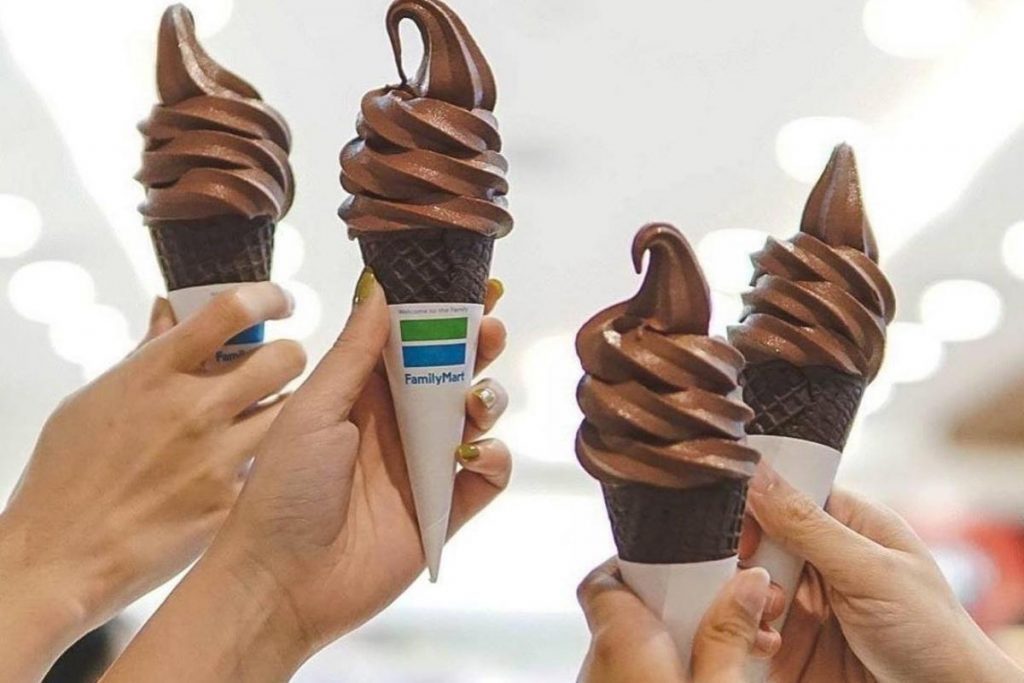 14 Makanan Terbaik Family Mart di Malaysia 2025 5 Soft Serve Ice Cream