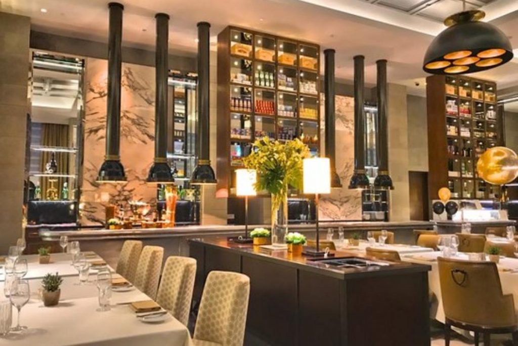 10 Bufet Hotel Terbaik di Kuala Lumpur 2025 16 The Brasserie at St. Regis Kuala Lumpur