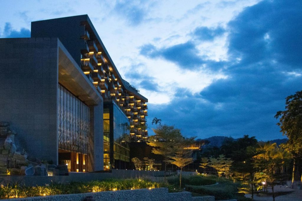 10 Tempat Penginapan Terbaik di Pulau Pinang 2025 29 Angsana Teluk Bahang