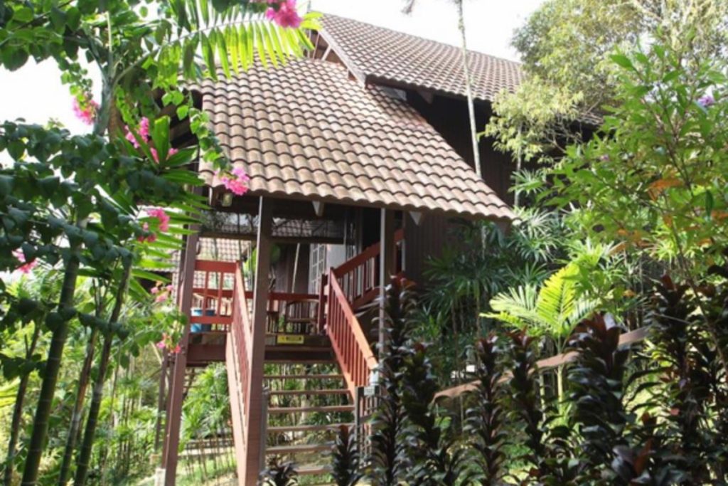 8 Tempat Penginapan Terbaik di Serendah 2025 7 Carpe Diem Orchard Home