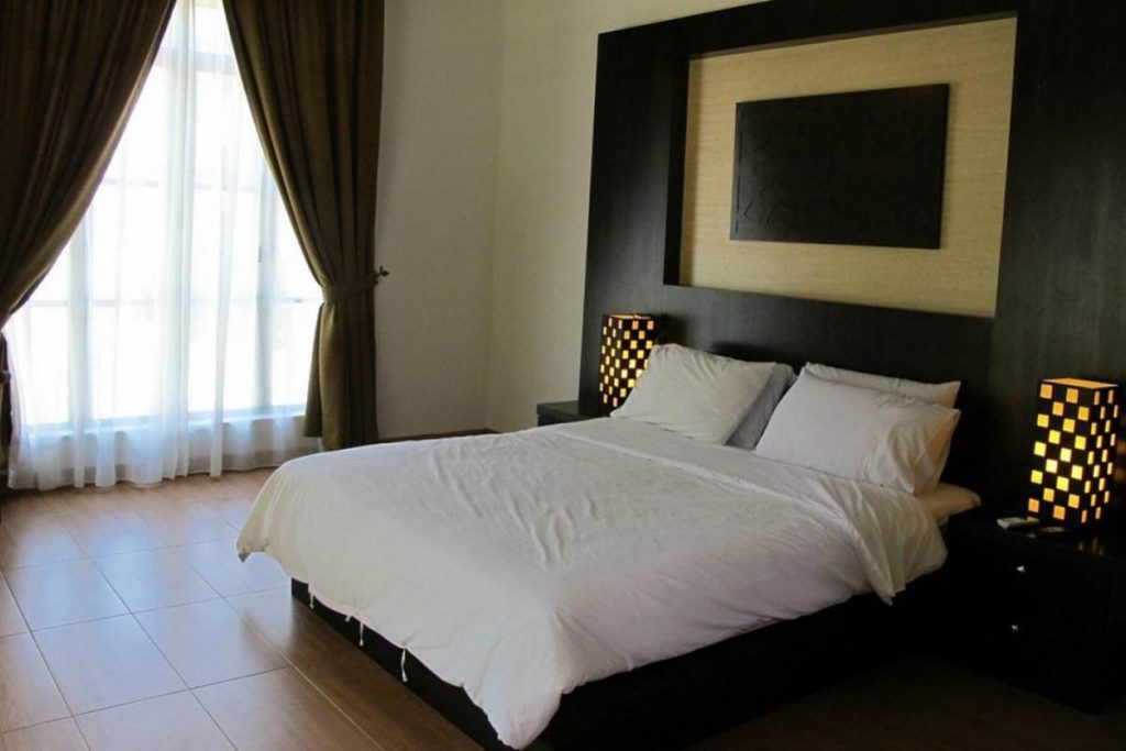 8 Tempat Penginapan Terbaik di Pulau Redang 2025 13 Coral Redang Island Resort