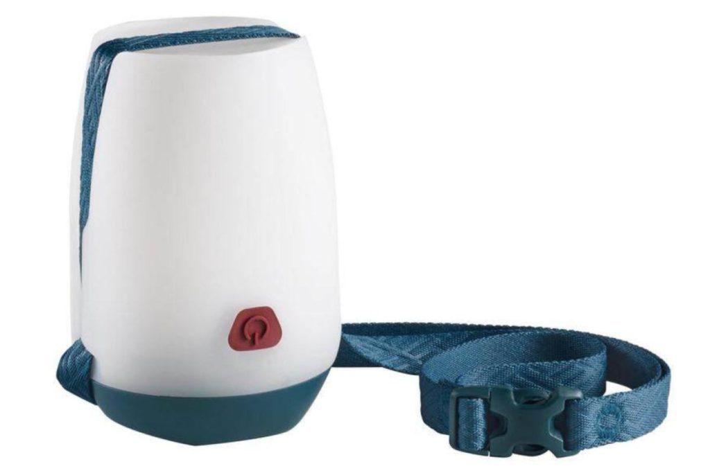 9 Lampu Perkhemahan Terbaik di Malaysia 2025 3 Decathlon Camping Lamp Lumens Quechua