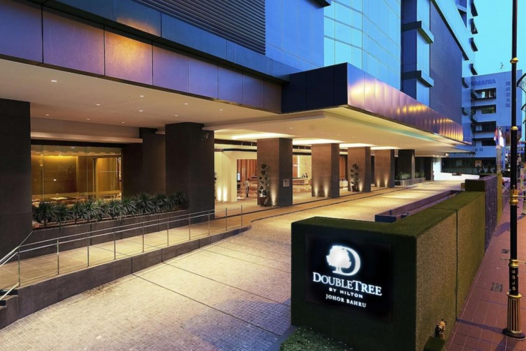 8 Tempat Penginapan Terbaik di Johor Bahru 2025 2 DoubleTree by Hilton Hotel Johor Bahru