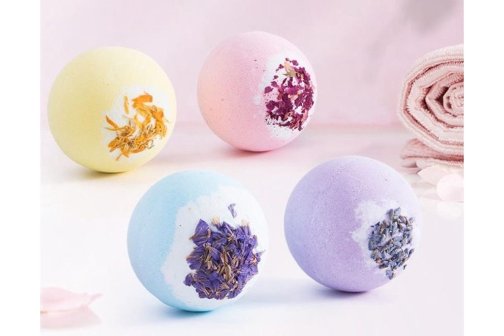 Top 8 Best Bath Bombs in Malaysia 2025 5 Dried Flower Bubble Bath