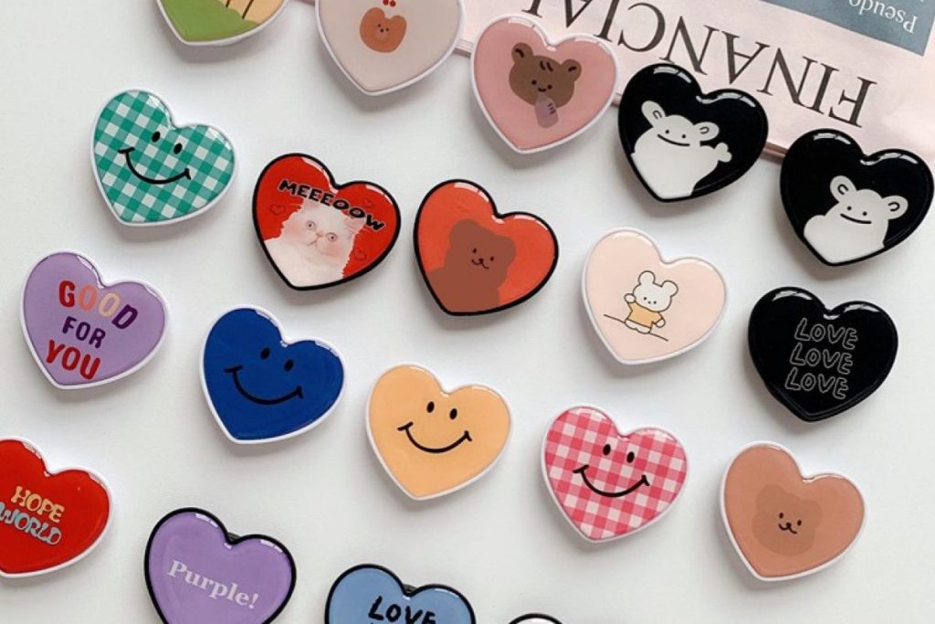 Top 9 Best Phone Grips in Malaysia 2025 2 Heart Shaped Phone Grips