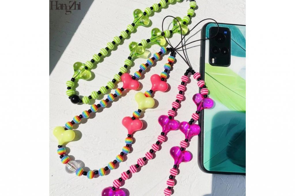 Top 8 Best Heart-Shaped Products in Malaysia 2025 9 Hearts Phone Strap