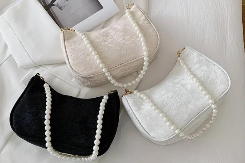 Top 10 Best Women’s Bags For Raya in Malaysia 2025 10 Lace with Pearl Chains Shoulder Bag