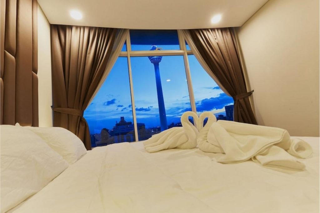 Top 8 Best Luxury Staycations in Klang Valley 2025 9 Luxe Suites at Vortex KLCC