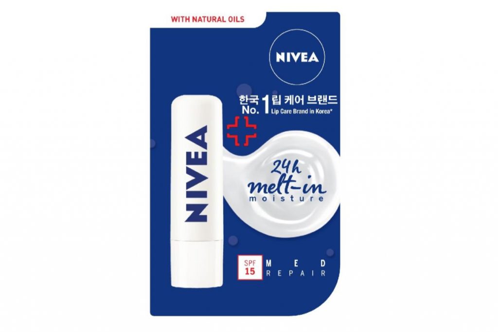 8 Produk Penjagaan Bibir NIVEA Terbaik di Malaysia 2025 7 NIVEA Med Repair Lip Balm