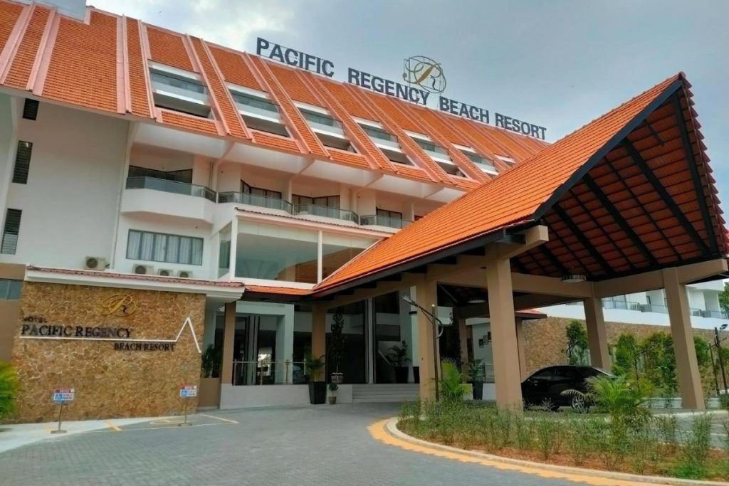 8 Tempat Penginapan Terbaik di Port Dickson 2025 5 Pacific Regency Beach Resort