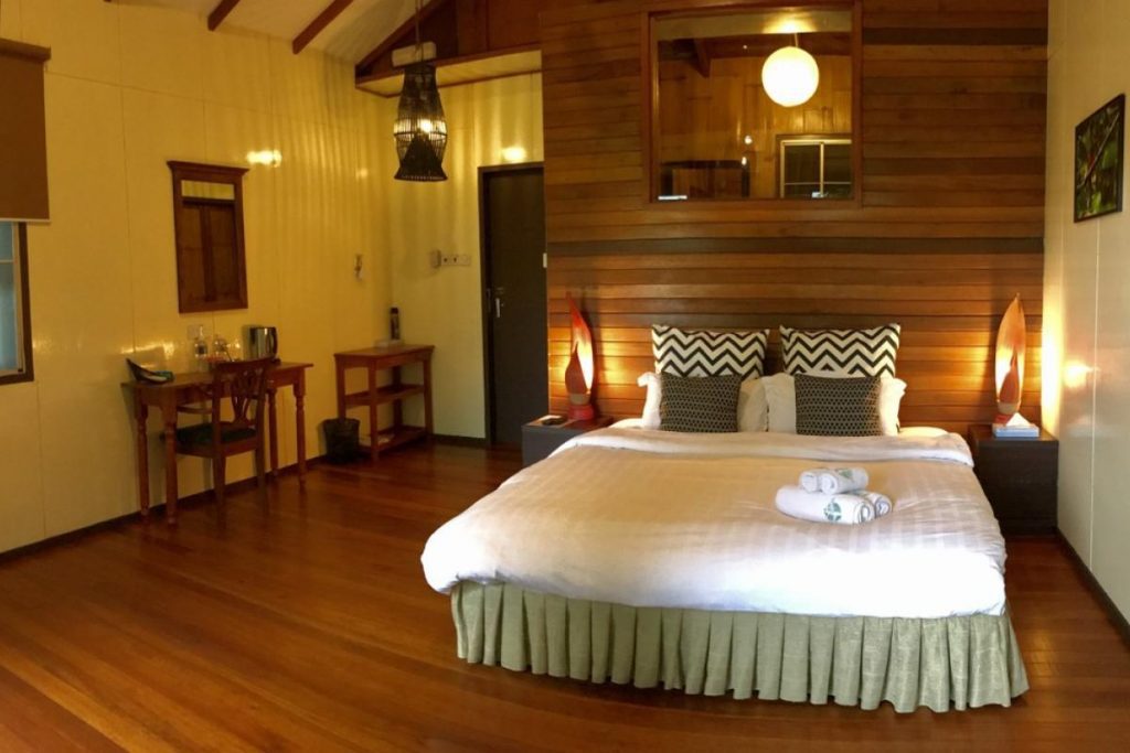 8 Tempat Penginapan Terbaik di Sandakan 2025 10 Sepilok Forest Edge Resort