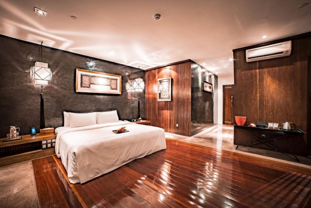 Top 8 Best Luxury Staycations in Klang Valley 2025 12 Villa Samadhi Kuala Lumpur