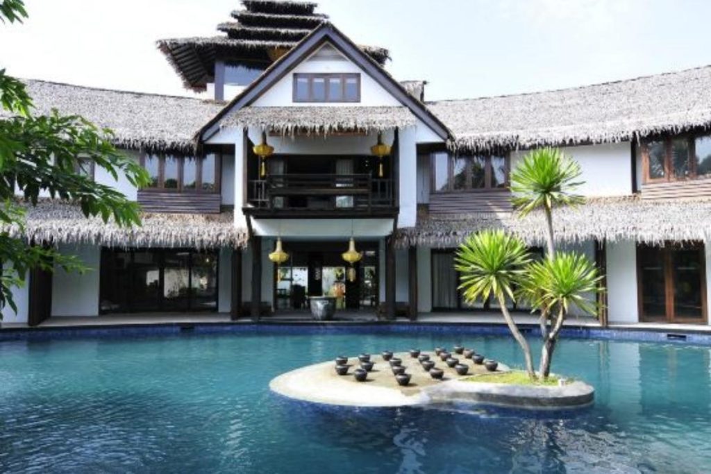 Top 8 Best Luxury Staycations in Klang Valley 2025 11 Villa Samadhi Kuala Lumpur