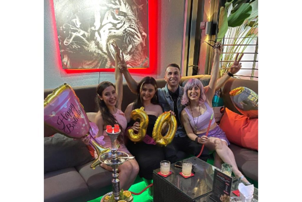 15 Tempat Menarik bagi Sambutan Birthday di Kuala Lumpur 2026 17 Canopy Lounge Rooftop Bar KL