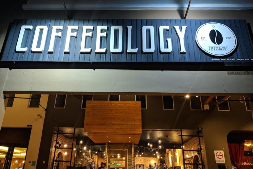9 Kafe Terbaik di Melaka 2025 12 Coffeeology Cafe Restaurant