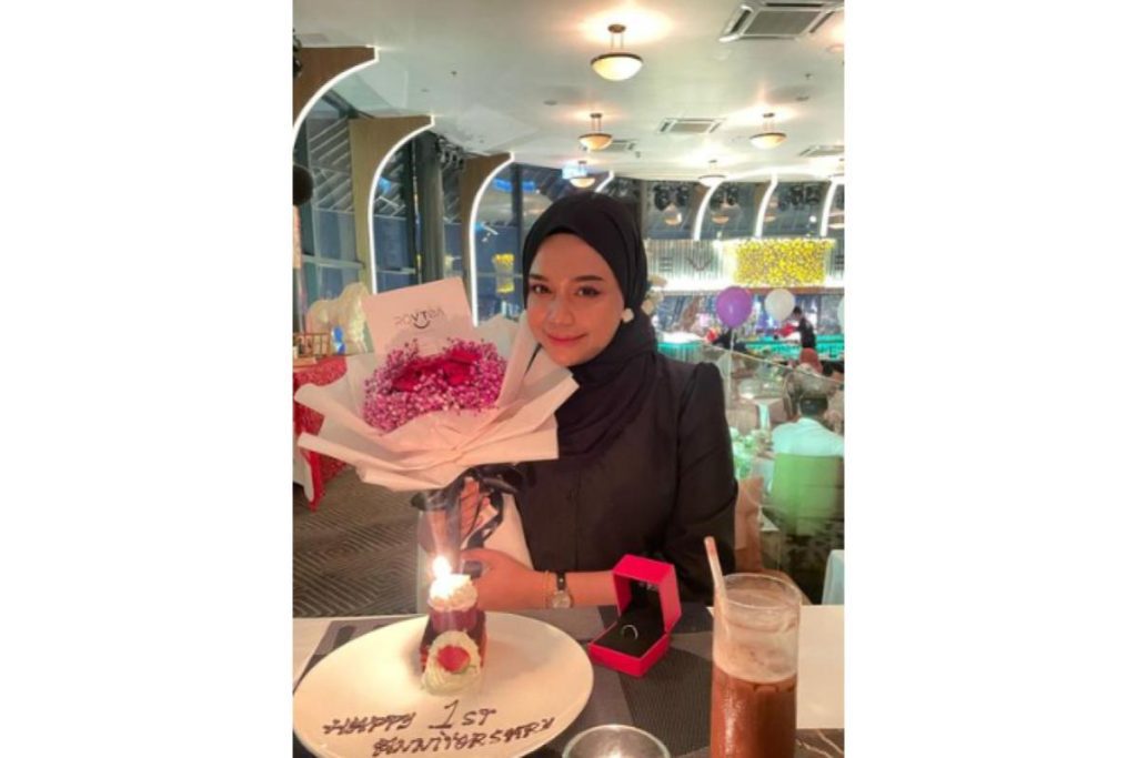 10 Tempat Sambut Anniversary Terbaik di Kuala Lumpur 2025 10 Envi Skydining